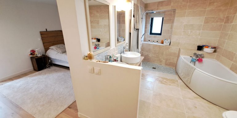 suite salle de bains