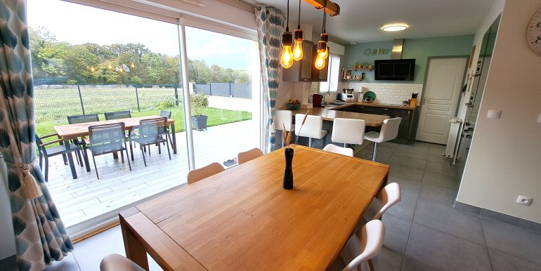 salle a manger avec vue